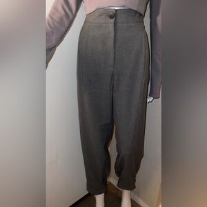 Zara Women's Gray Cropped Pants